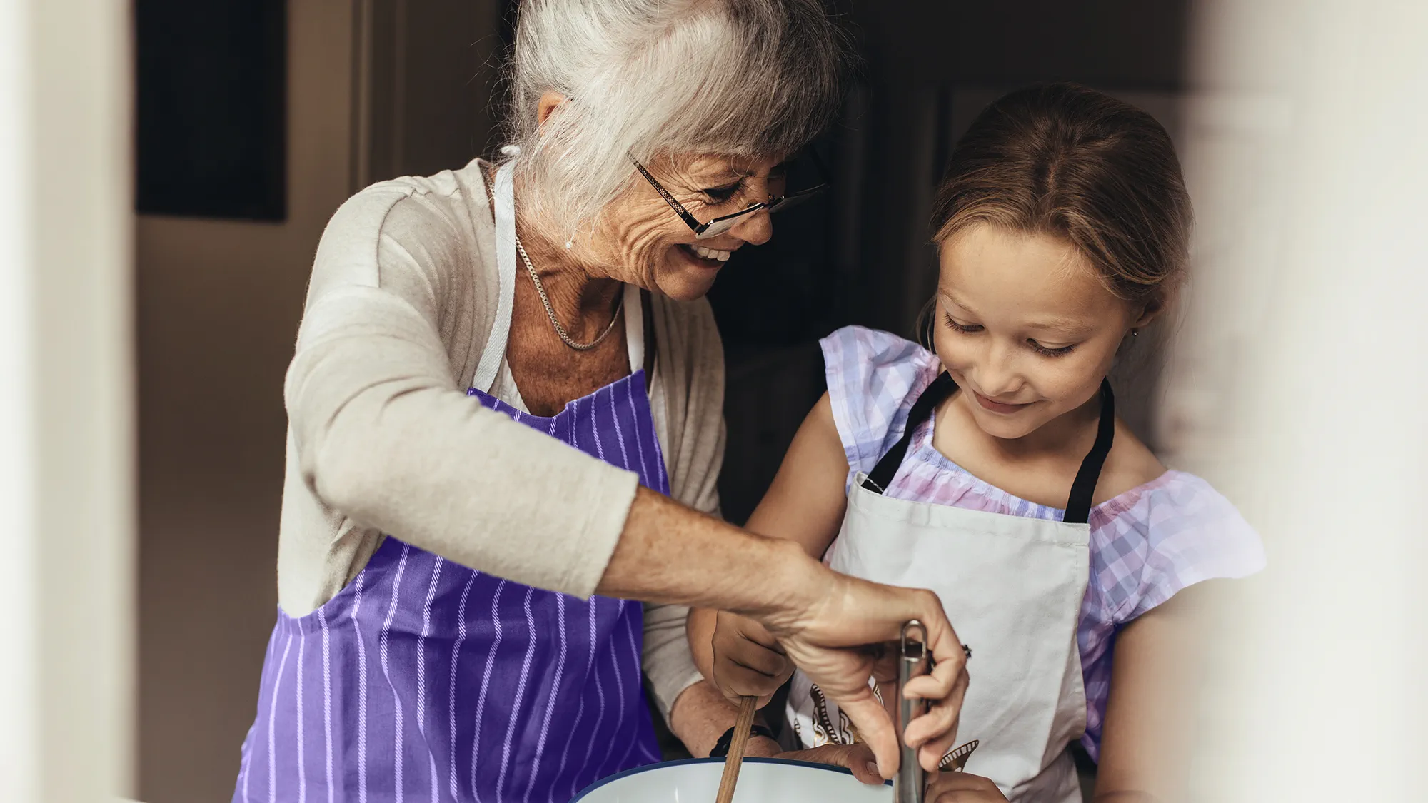 Experience the delight of sharing cooking tips and recipes with grandchildren, fully immersed in the sounds of culinary creativity with hearing aids.