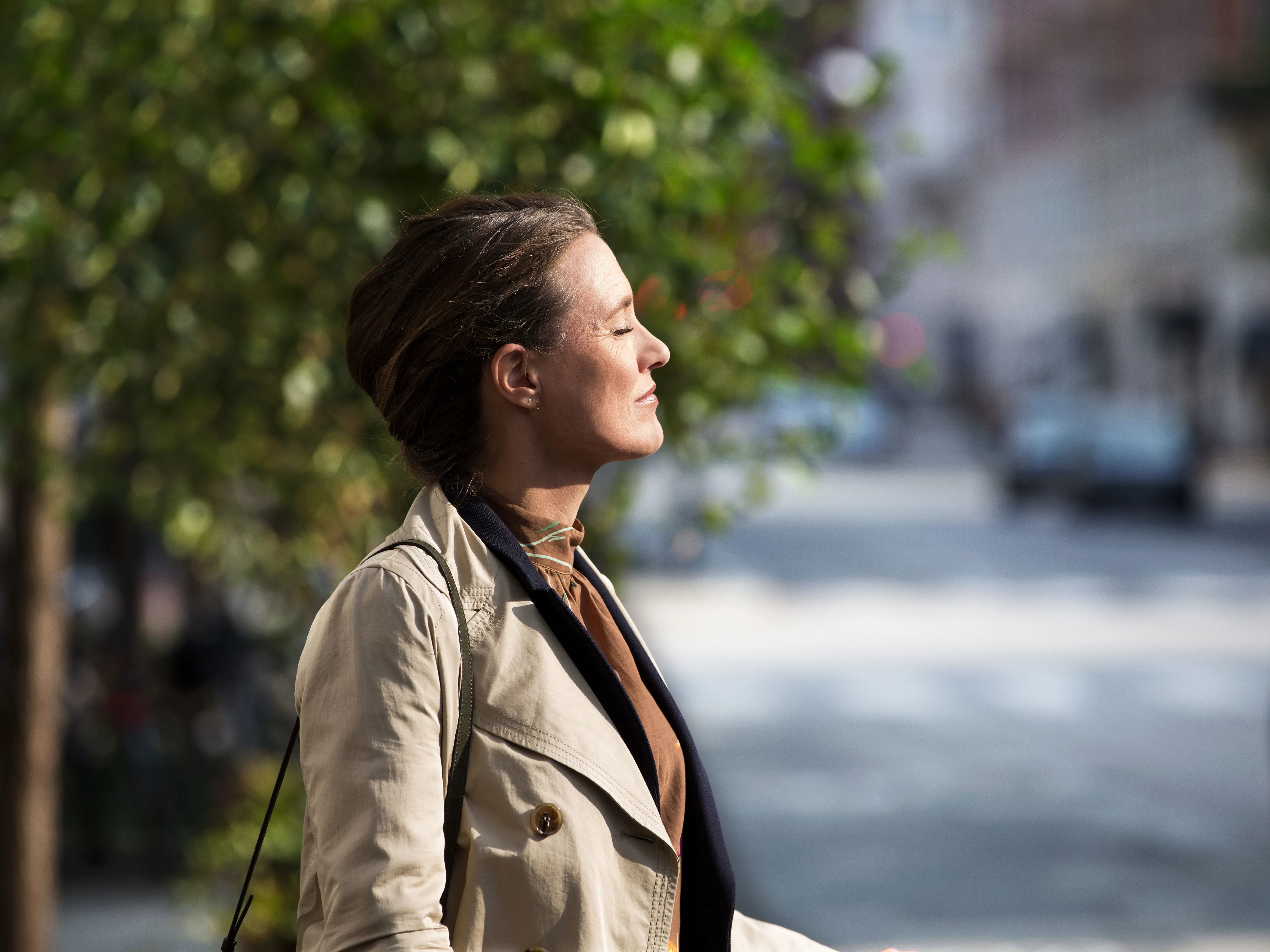 Enjoy trips to the city are made relaxing using hearing aids