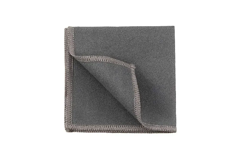 hearing-aid-maintenance-drying-cloth
