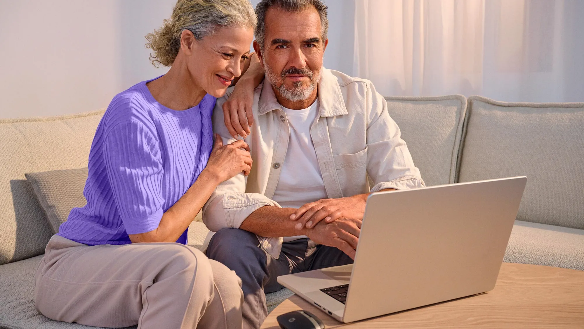 couple-technology-confident-hearing-improvement-16x9