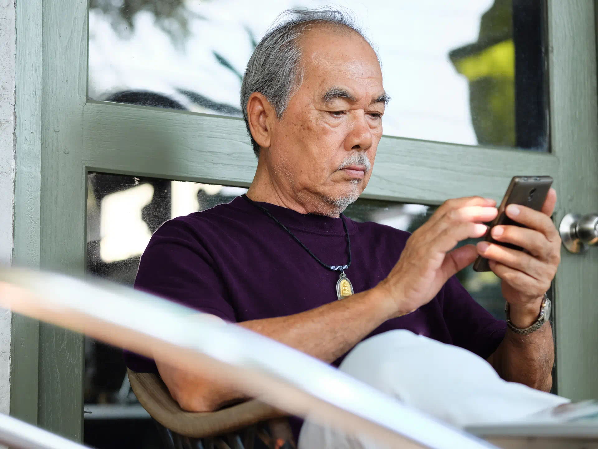 Adjust your hearing aids volume and settings through your mobile phone