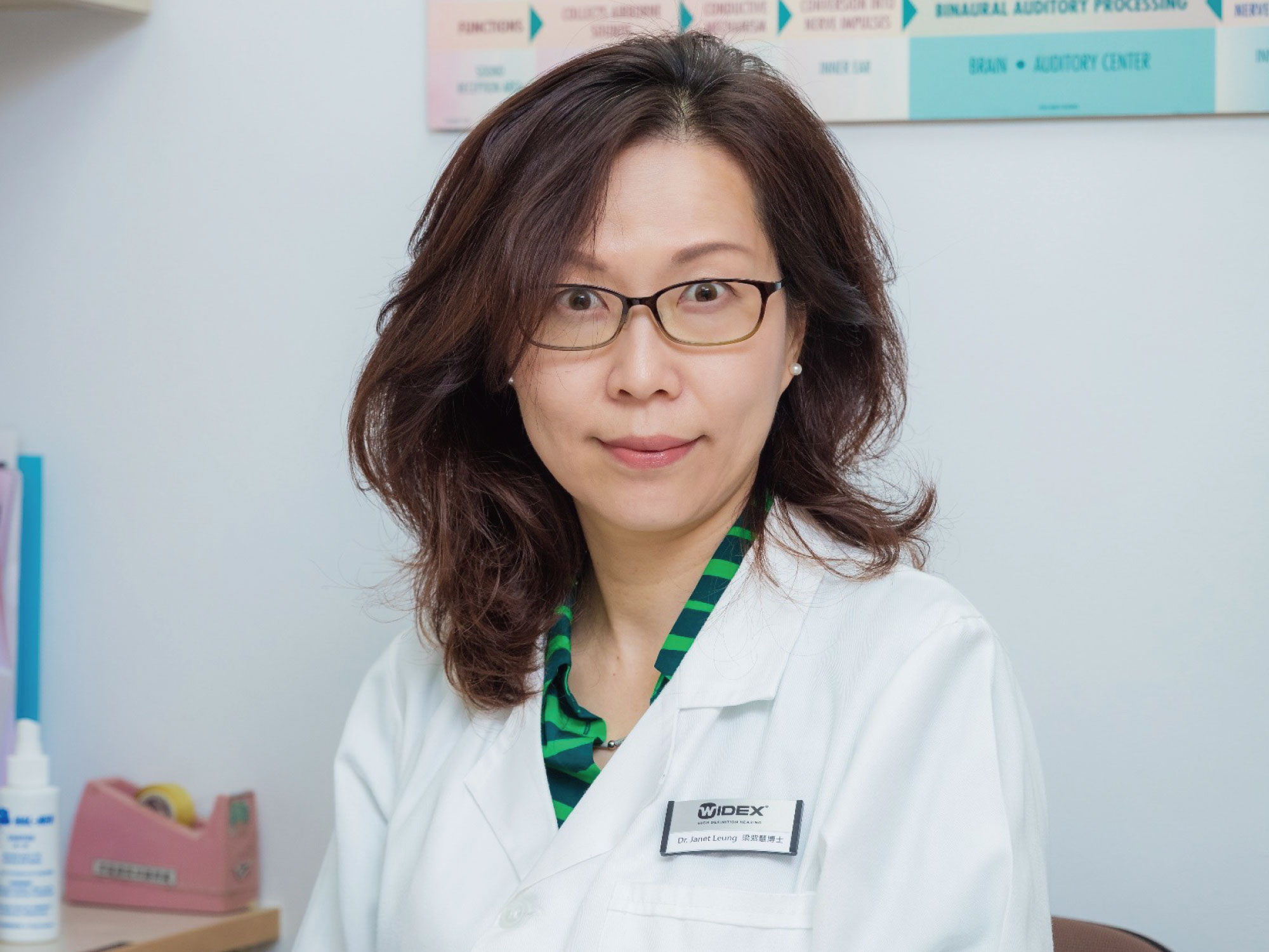 Audiologist team member hearing aids