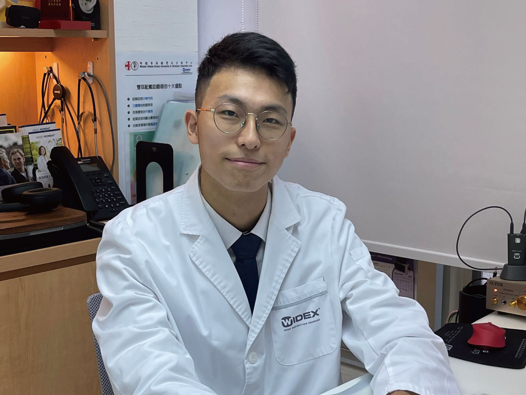 Audiologist team member hearing aids