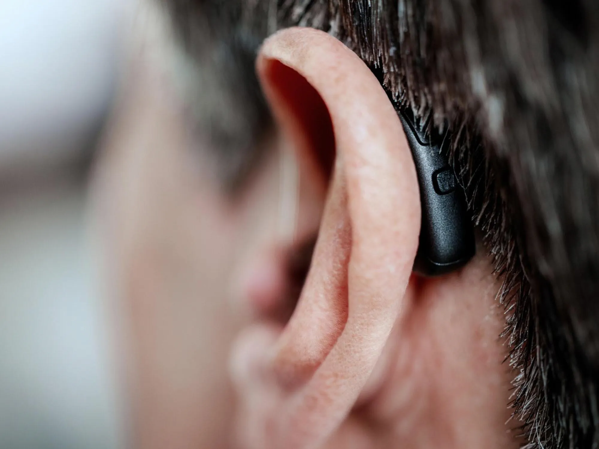 Aparelho Auditivo Widex Allure AI RIC atrás da orelha