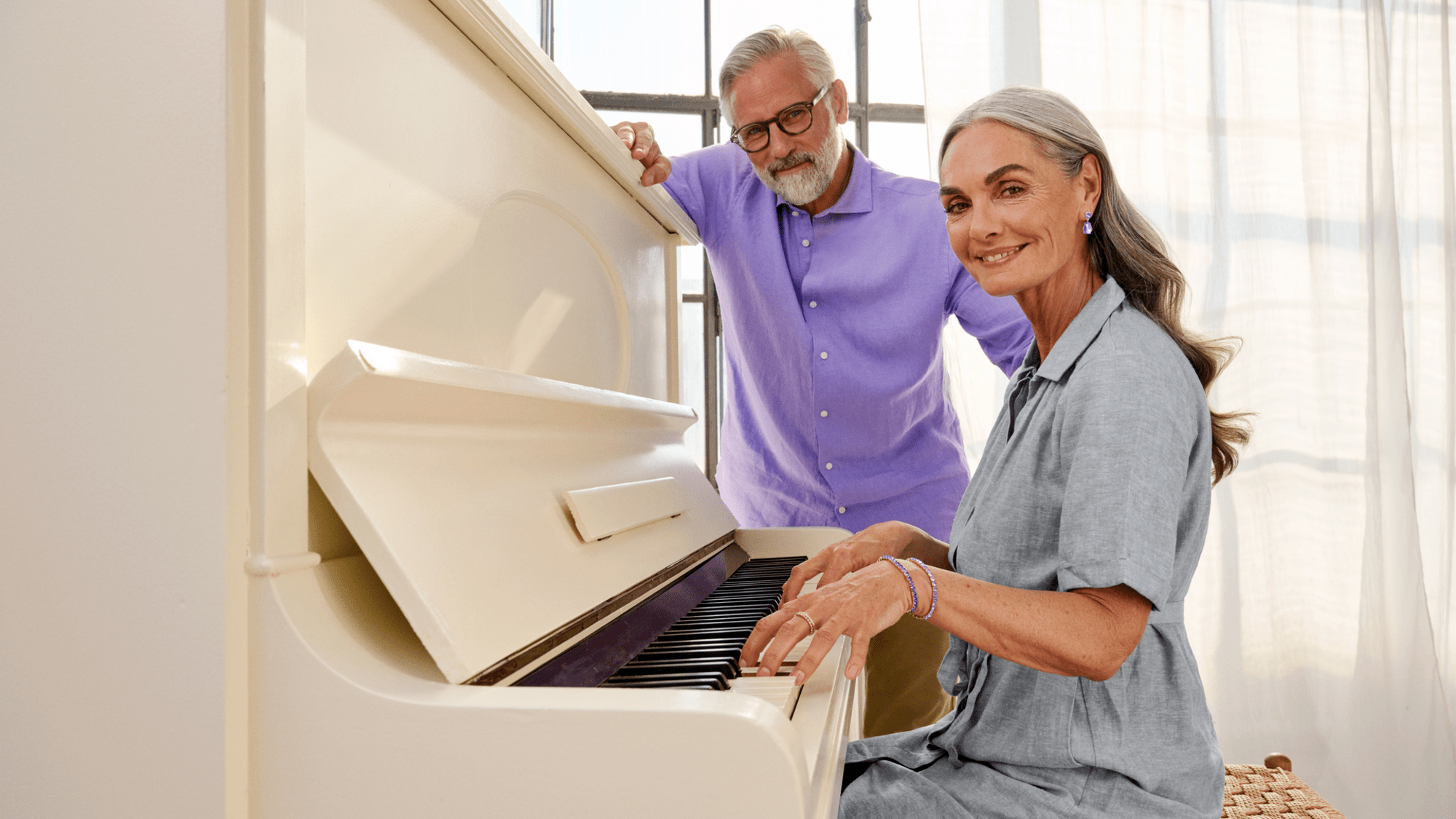 Casal ao piano